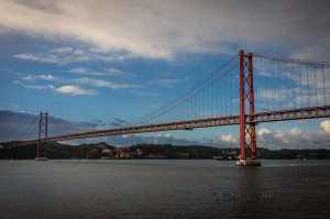 Bridge that is similar to Golden Gate Bridge